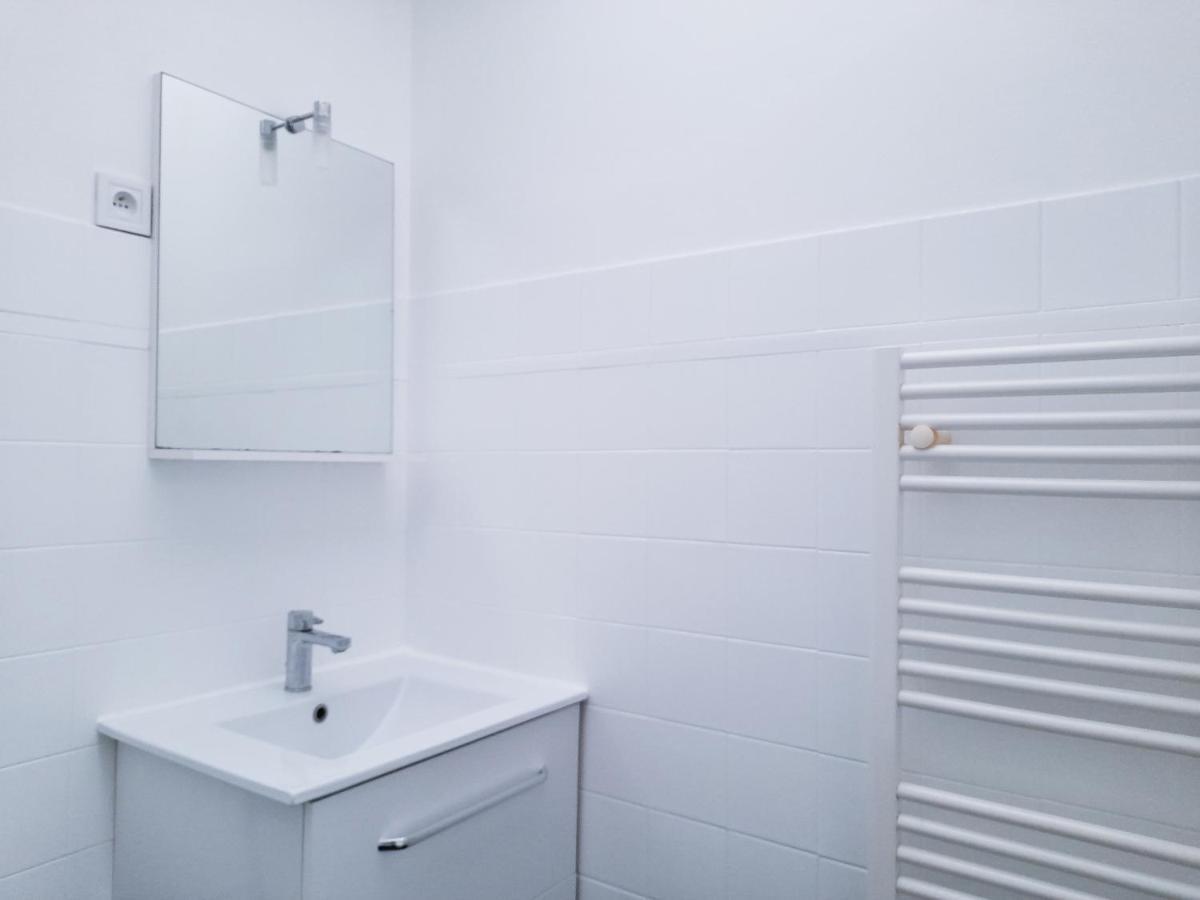 Duplex Lumineux Avec Bureau Separe Dans Le Centre Bordéus Exterior foto